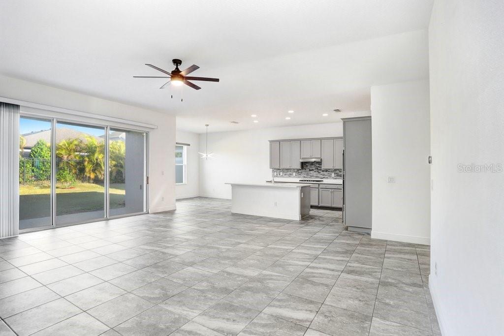 16711 COURTYARD LOOP