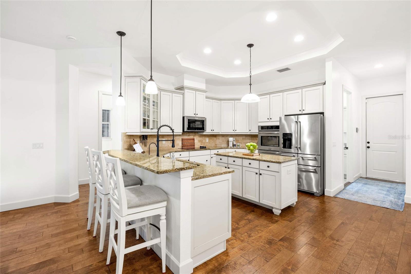 7709 KENIA MEADOWS LN