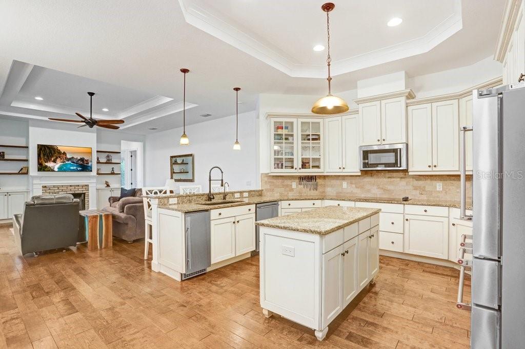 7709 KENIA MEADOWS LN