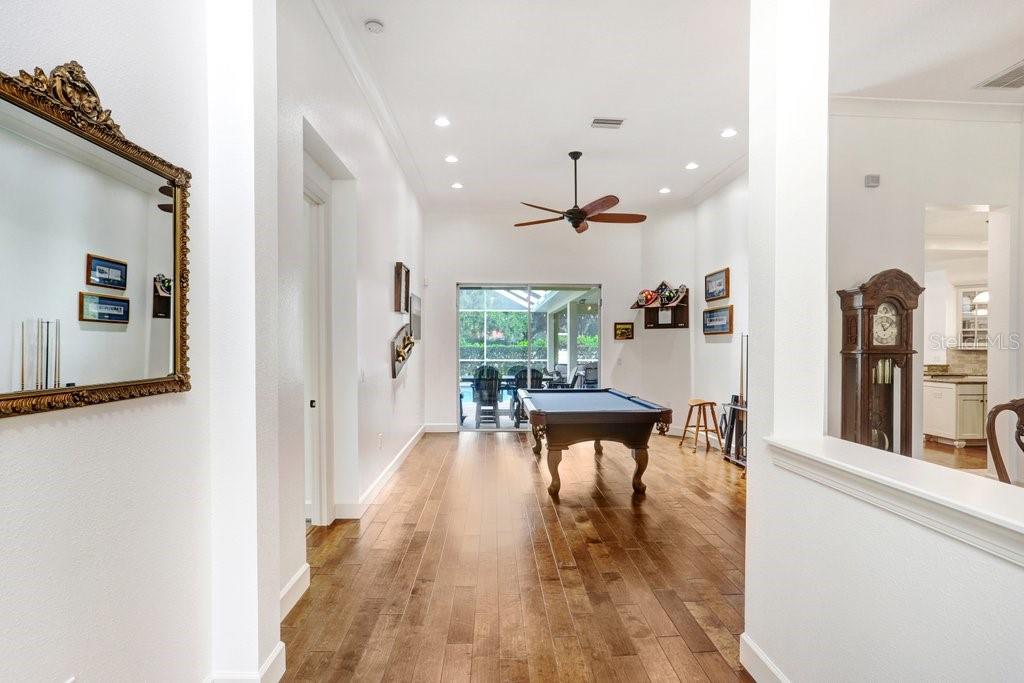 7709 KENIA MEADOWS LN