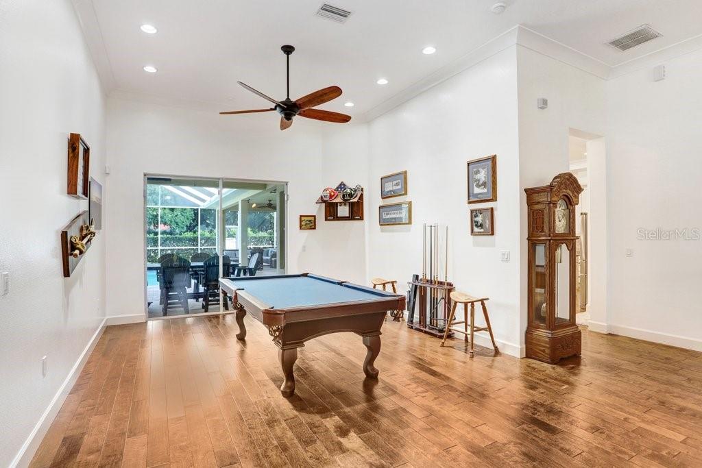 7709 KENIA MEADOWS LN