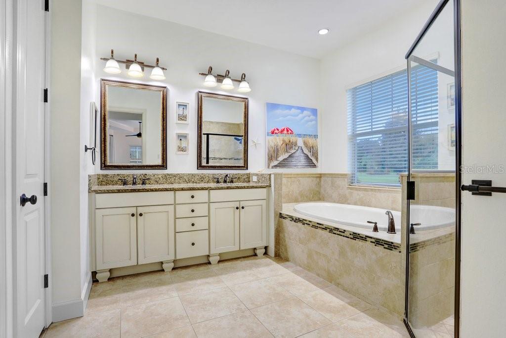 7709 KENIA MEADOWS LN