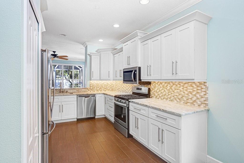 9513 WEST PARK VILLAGE DR