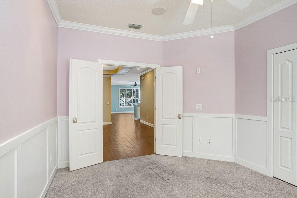 9513 WEST PARK VILLAGE DR