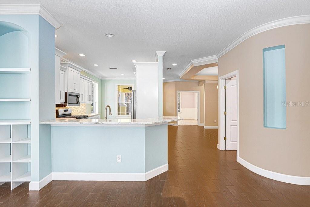 9513 WEST PARK VILLAGE DR