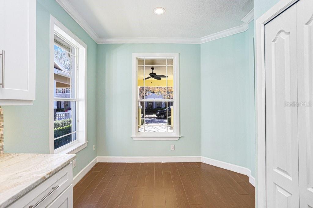 9513 WEST PARK VILLAGE DR