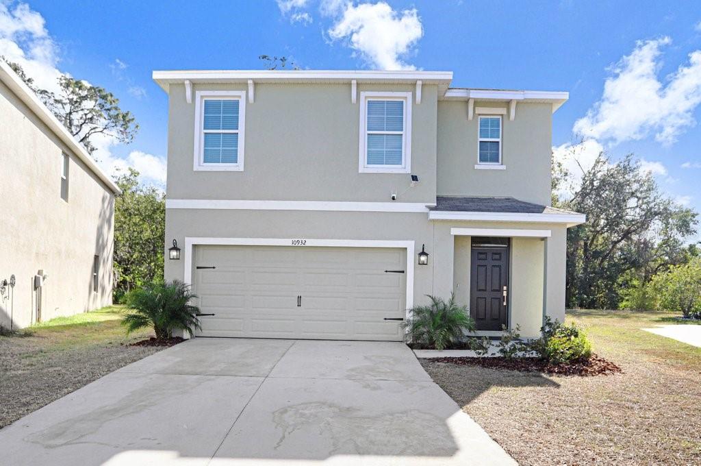 10932 CARLTON FIELDS DR
