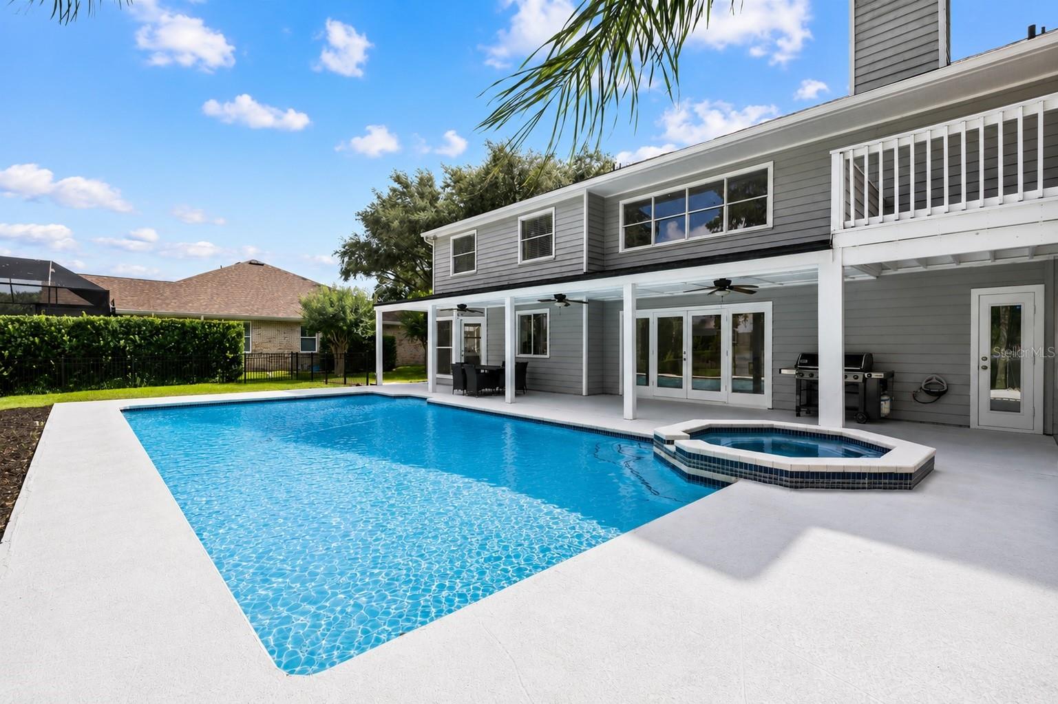 18010 CLEAR LAKE DR