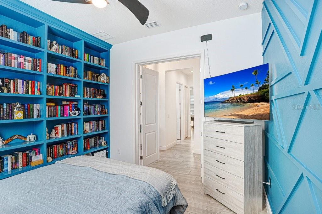 2436 OAKWOOD PRESERVE DR