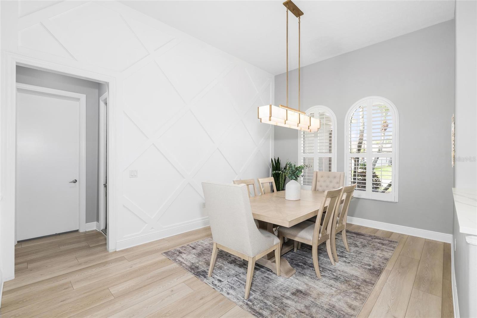 9810 COMPASS POINT WAY