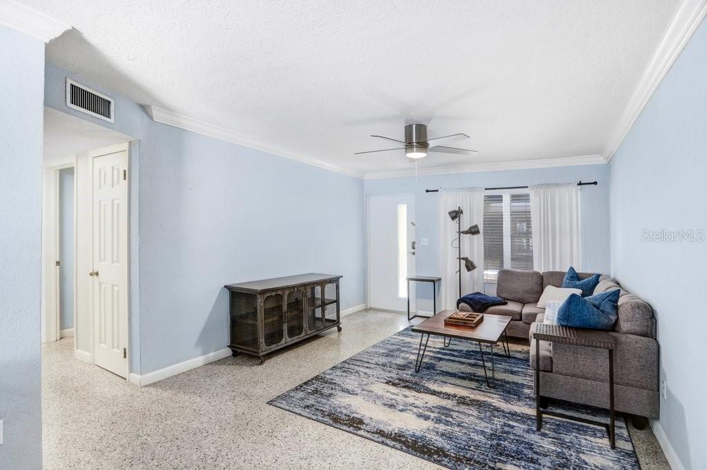 212 S CHURCH AVE #110