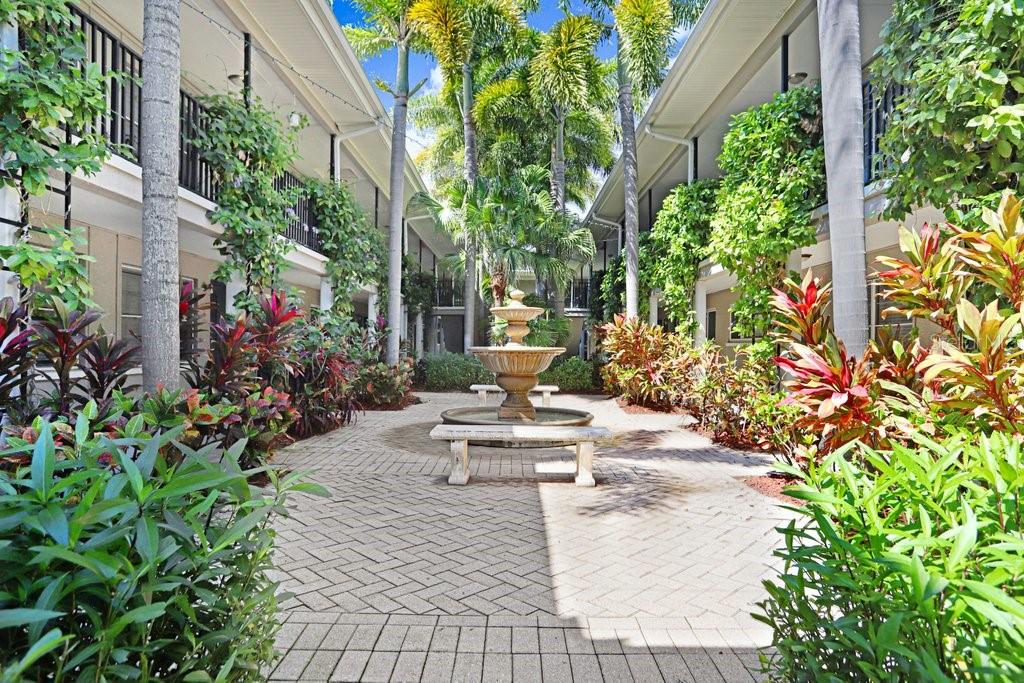 212 S CHURCH AVE #110