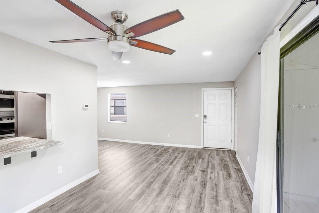 137 HUNTER LAKE DR #C