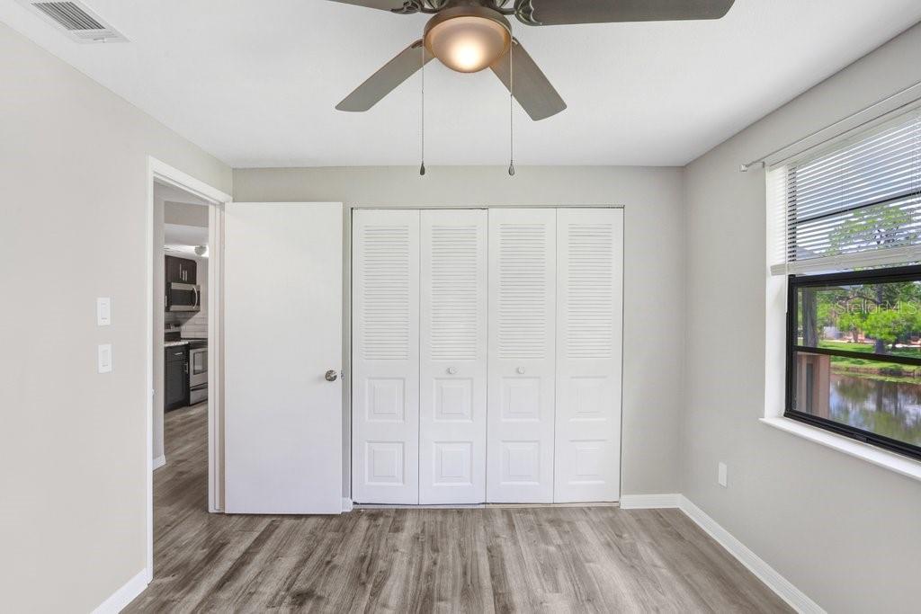 137 HUNTER LAKE DR #C