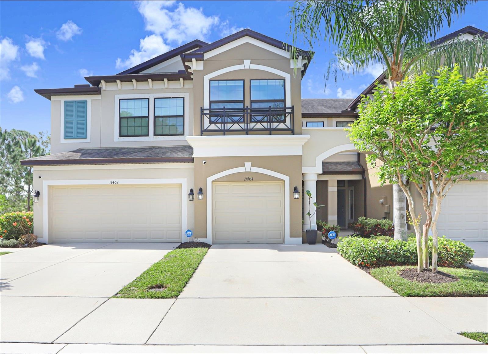 11404 CROWNED SPARROW LN