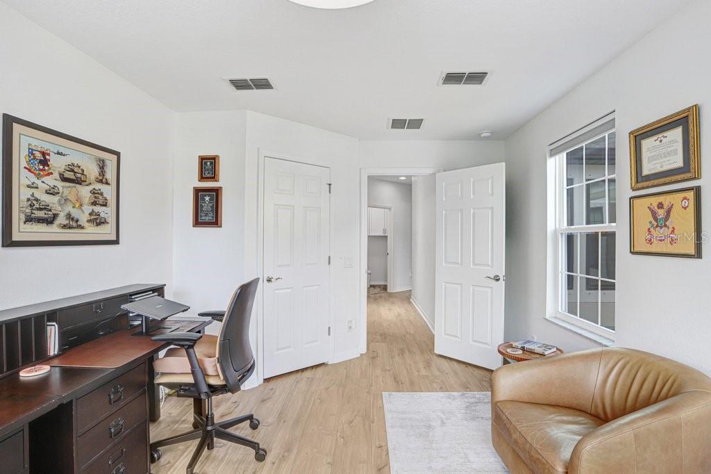 11404 CROWNED SPARROW LN