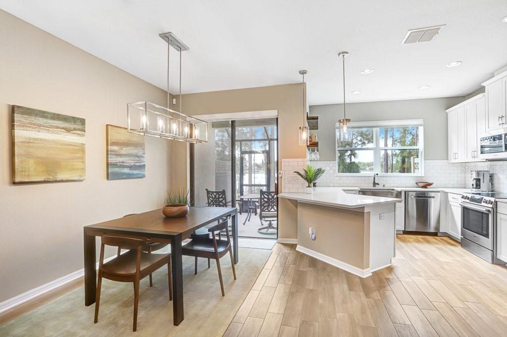 11404 CROWNED SPARROW LN