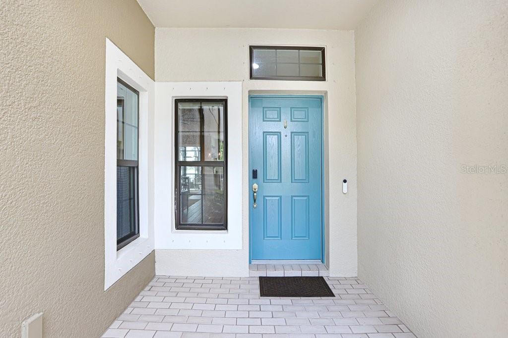 11404 CROWNED SPARROW LN