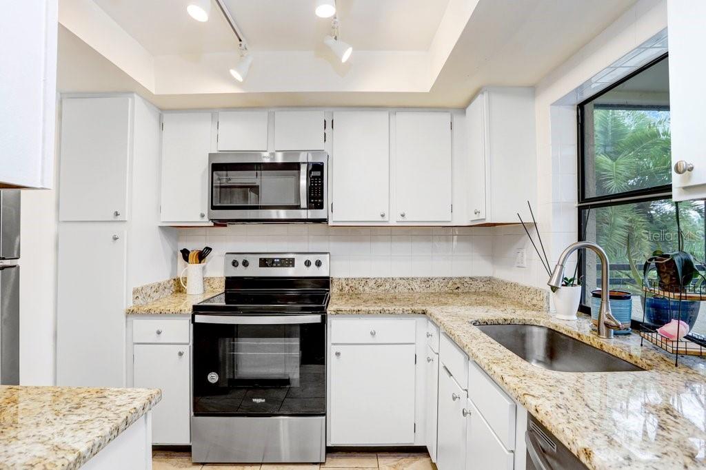 13602 S VILLAGE DR #1205