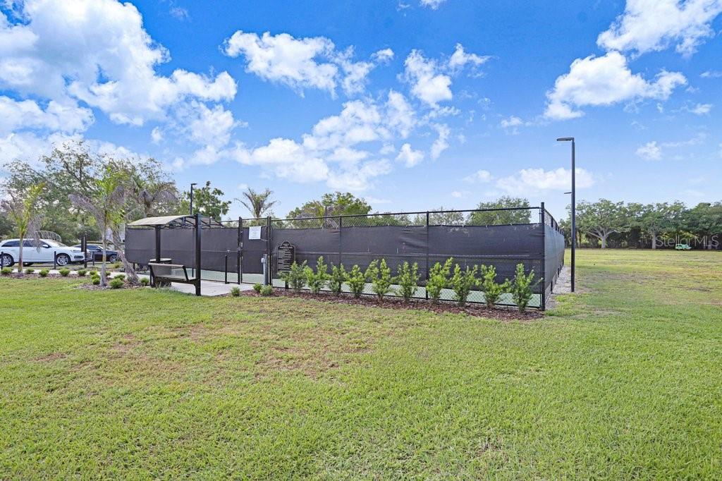 13602 S VILLAGE DR #1205