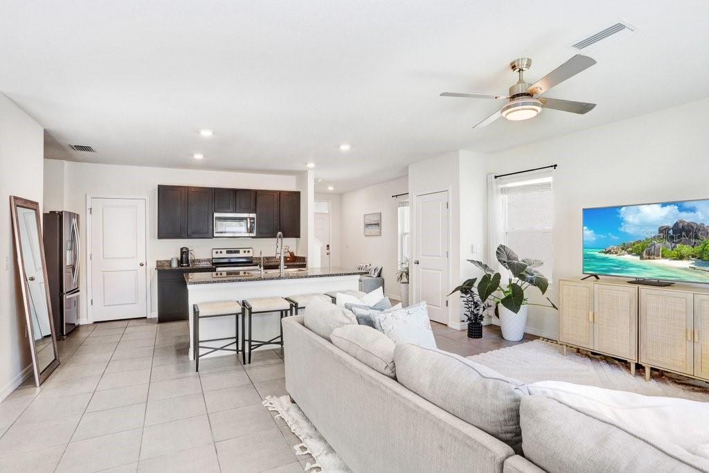 3044 SUNCOAST PLAINS DR