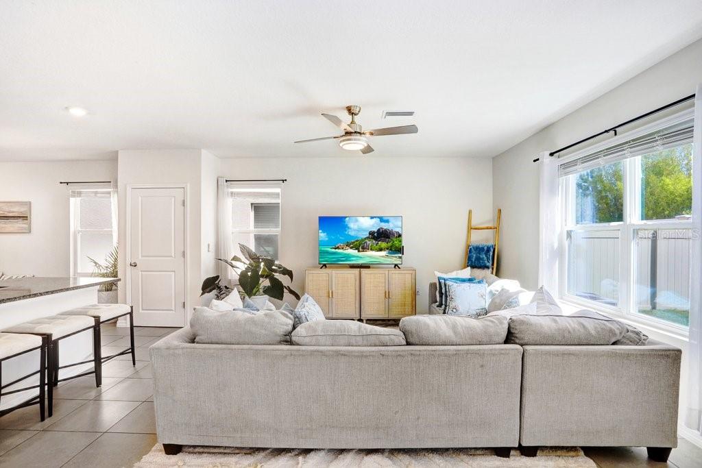 3044 SUNCOAST PLAINS DR