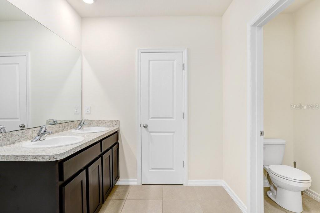 3044 SUNCOAST PLAINS DR