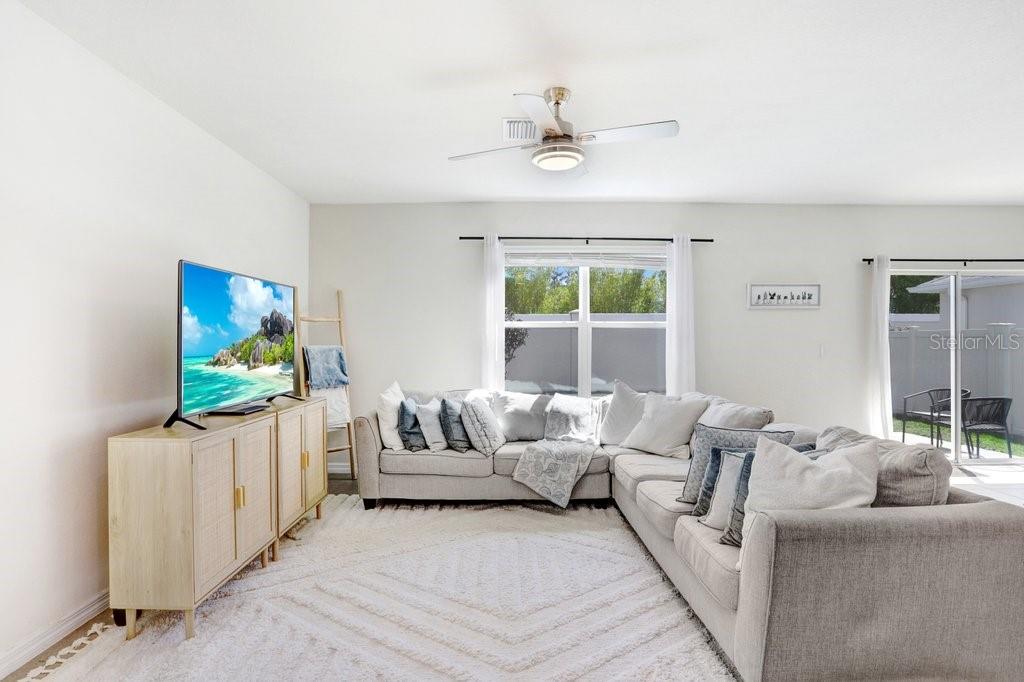 3044 SUNCOAST PLAINS DR