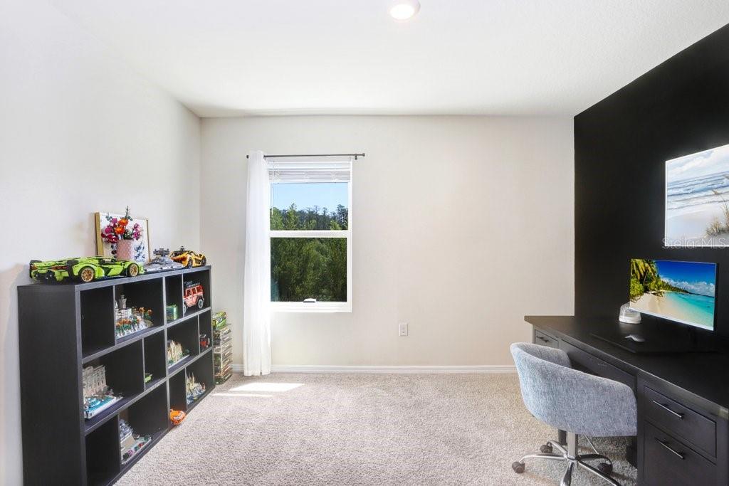 3044 SUNCOAST PLAINS DR