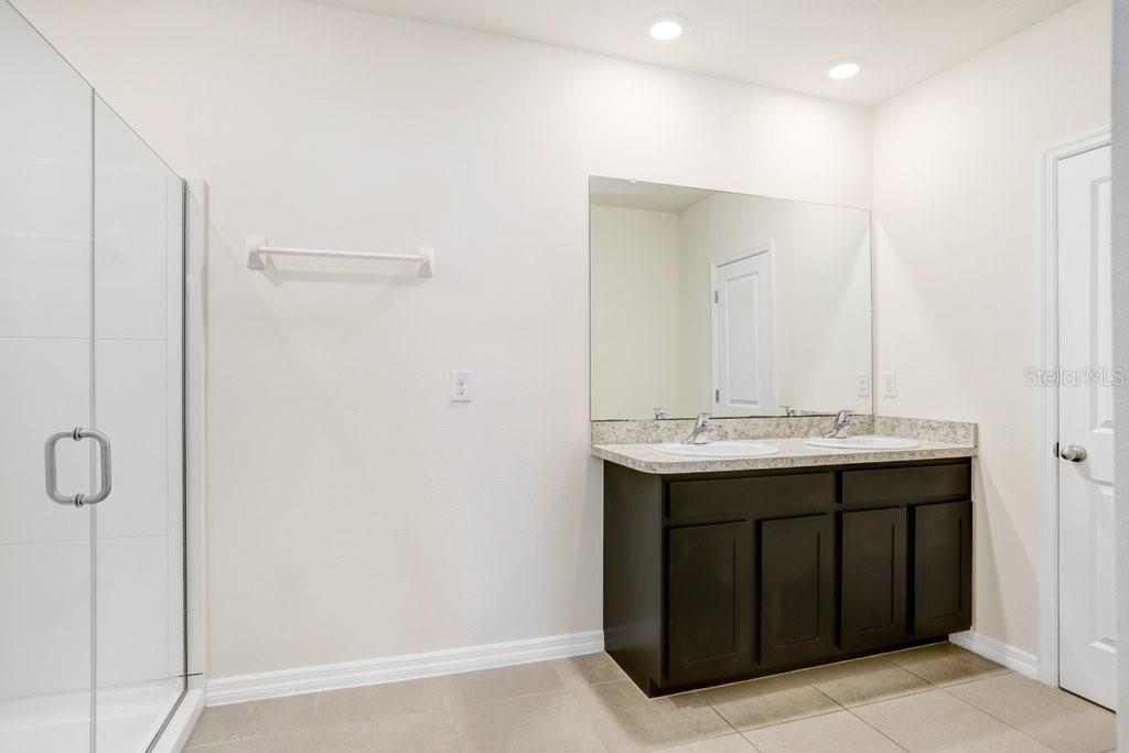 3044 SUNCOAST PLAINS DR