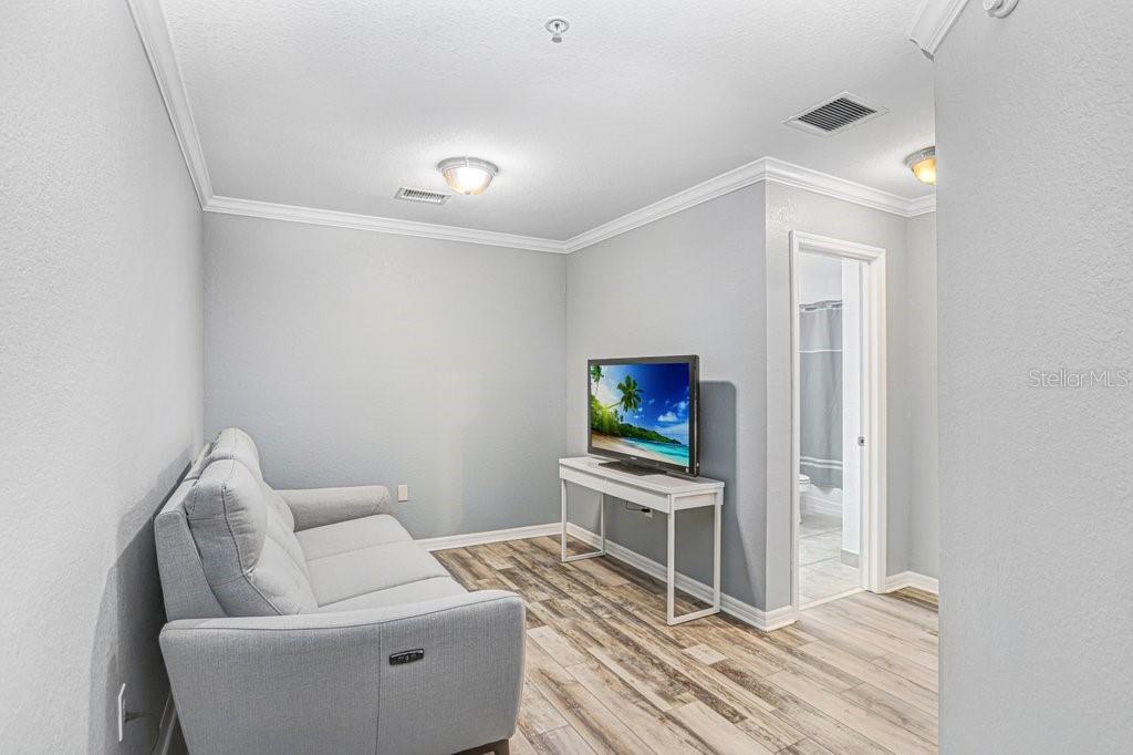 9838 W PARK VILLAGE DR #9838