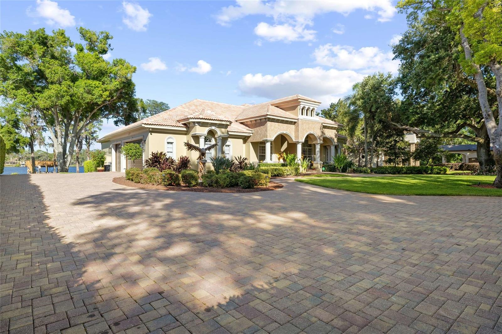 9901 MENANDER WOOD CT