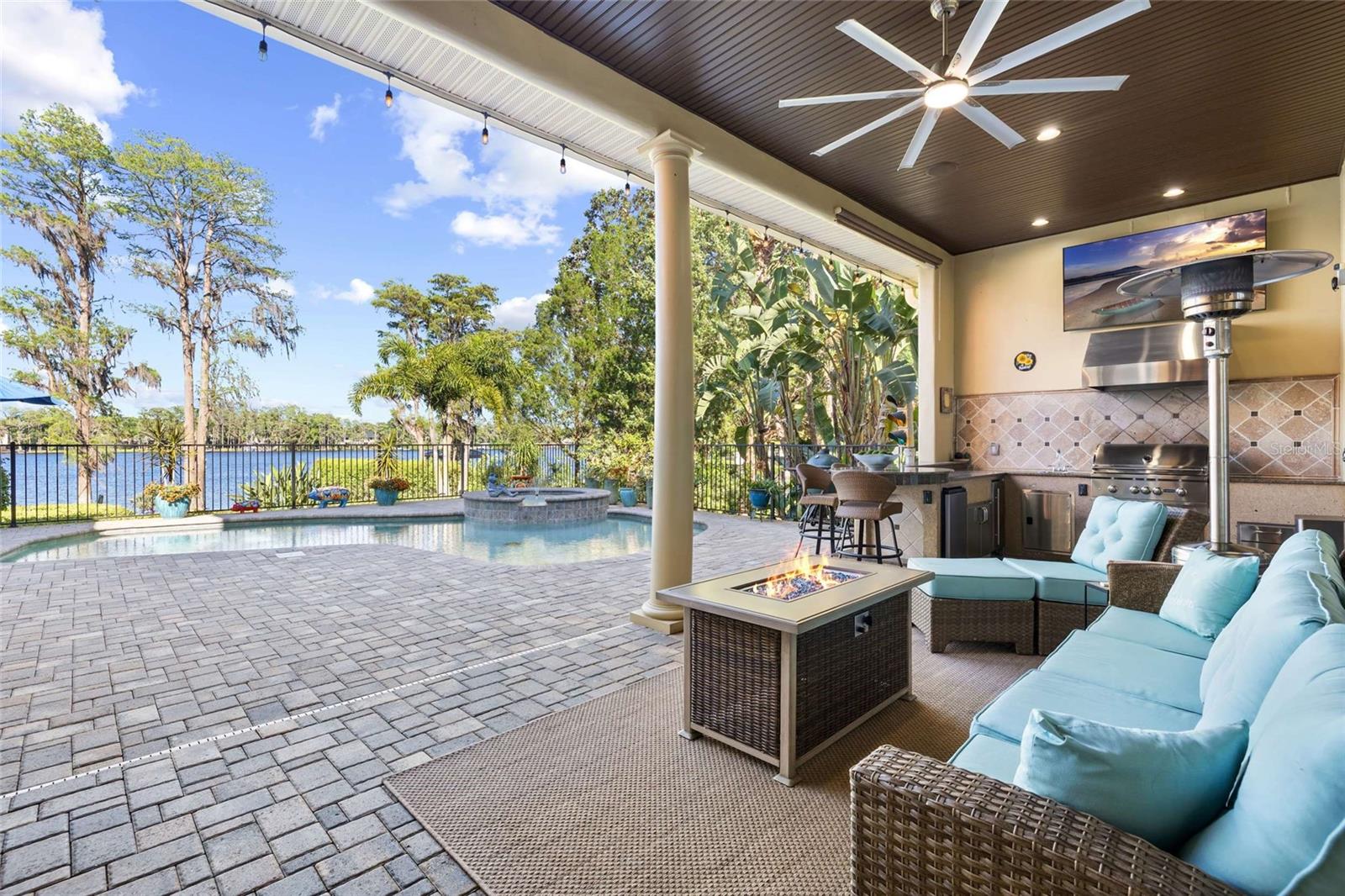 9901 MENANDER WOOD CT