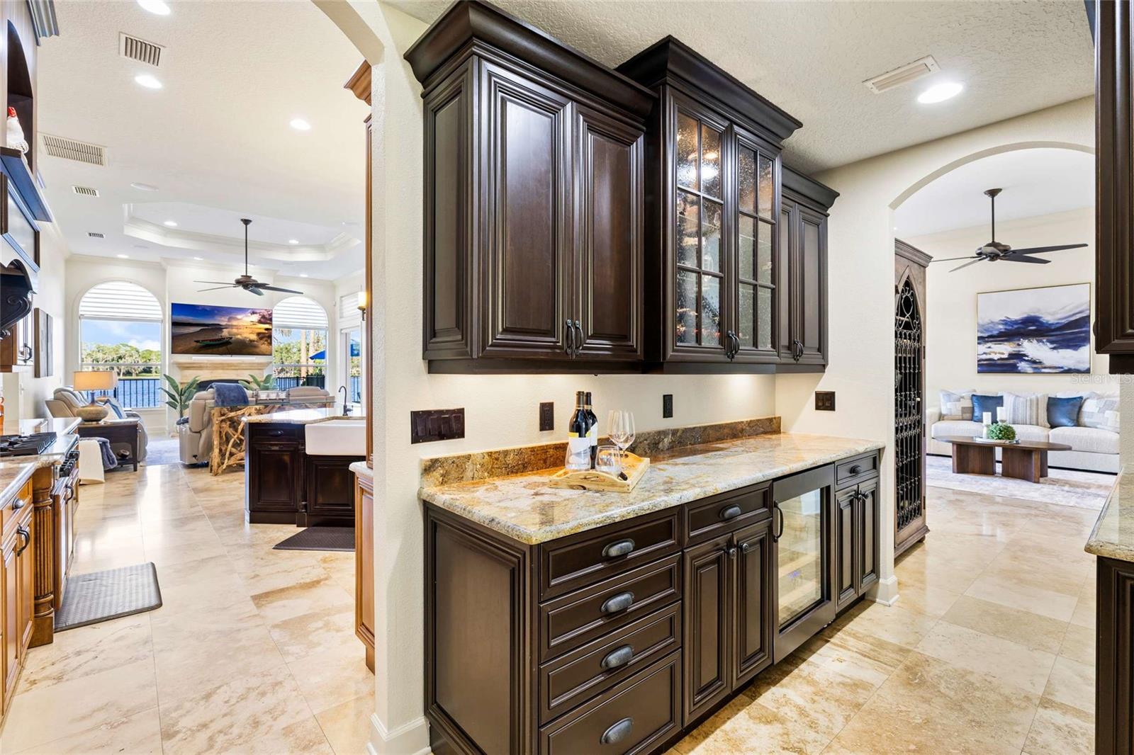 9901 MENANDER WOOD CT