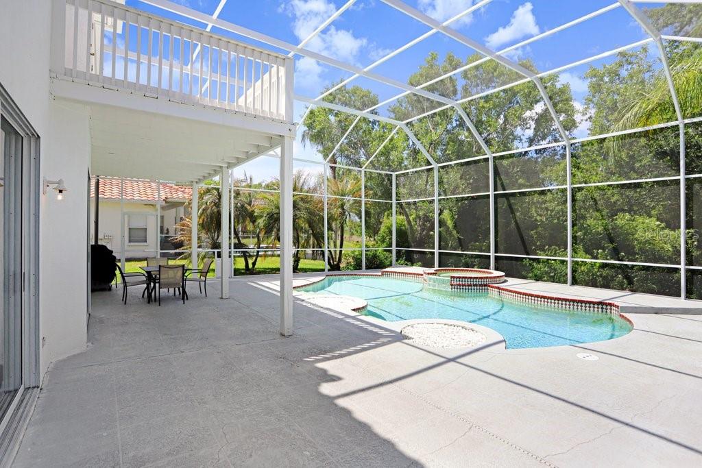 18124 COURTNEY BREEZE DR