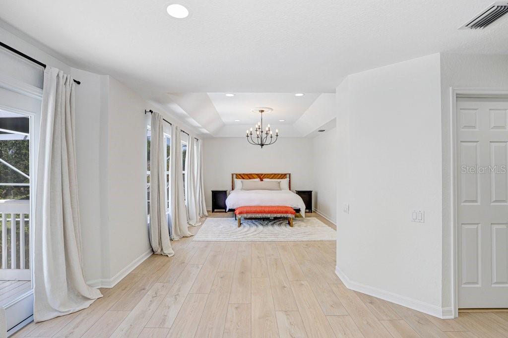 18124 COURTNEY BREEZE DR