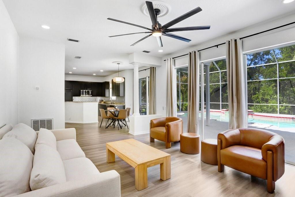 18124 COURTNEY BREEZE DR