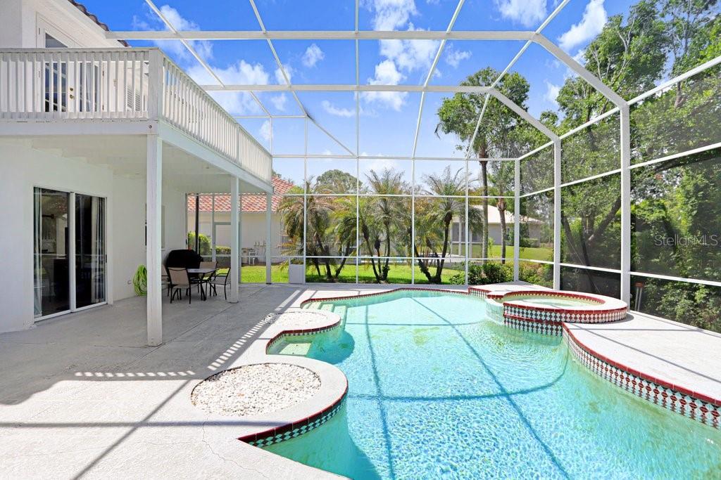 18124 COURTNEY BREEZE DR