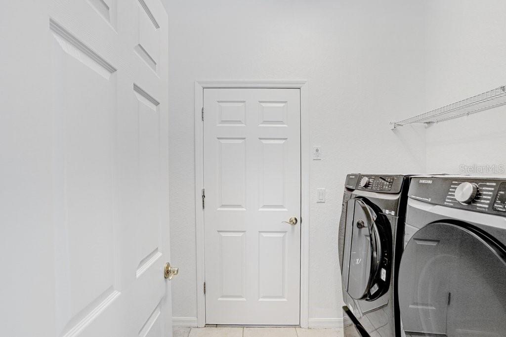 18124 COURTNEY BREEZE DR