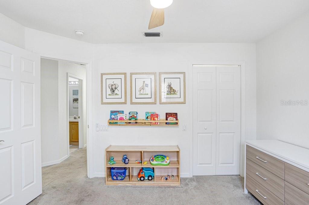 18124 COURTNEY BREEZE DR