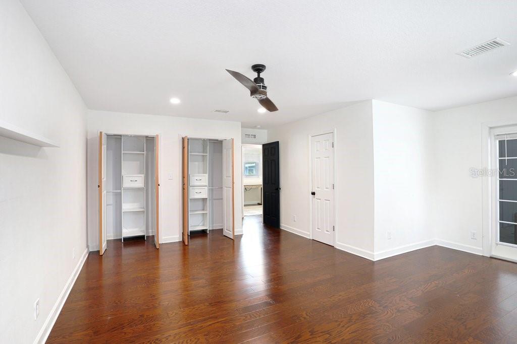 4404 W WISCONSIN AVE