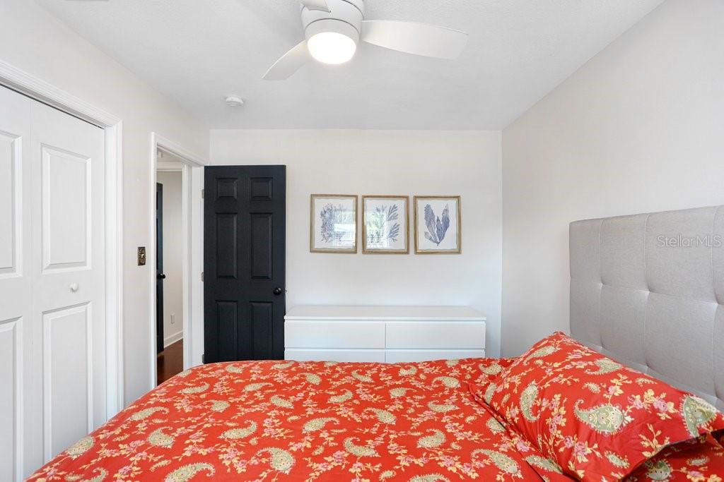 4404 W WISCONSIN AVE