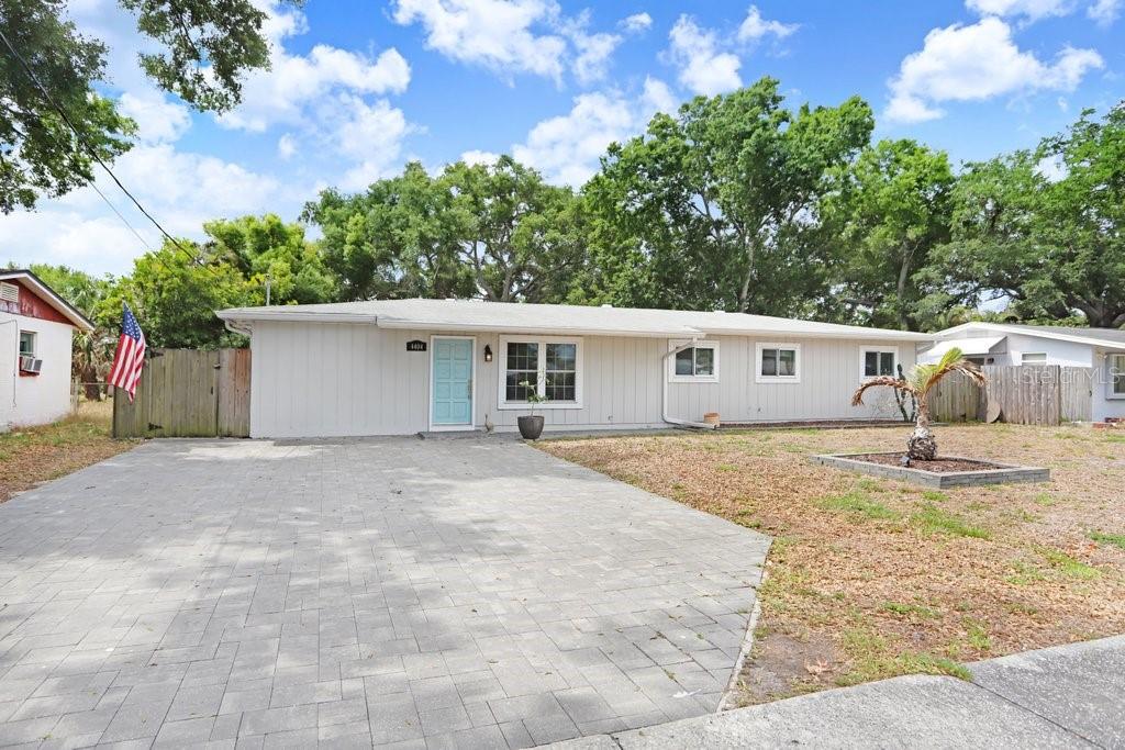 4404 W WISCONSIN AVE