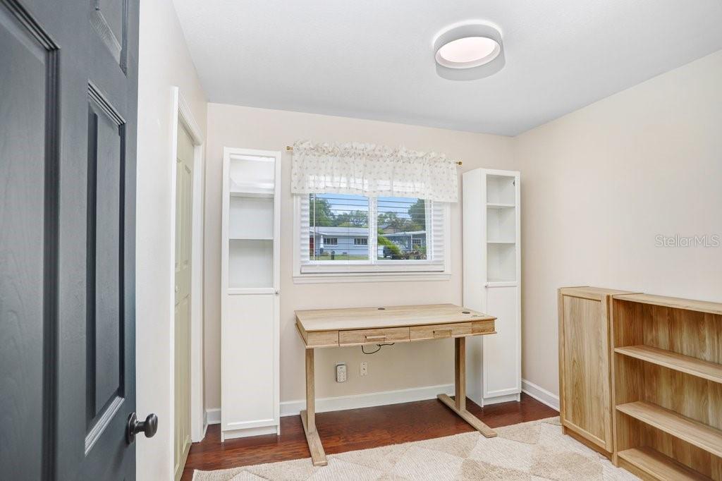 4404 W WISCONSIN AVE