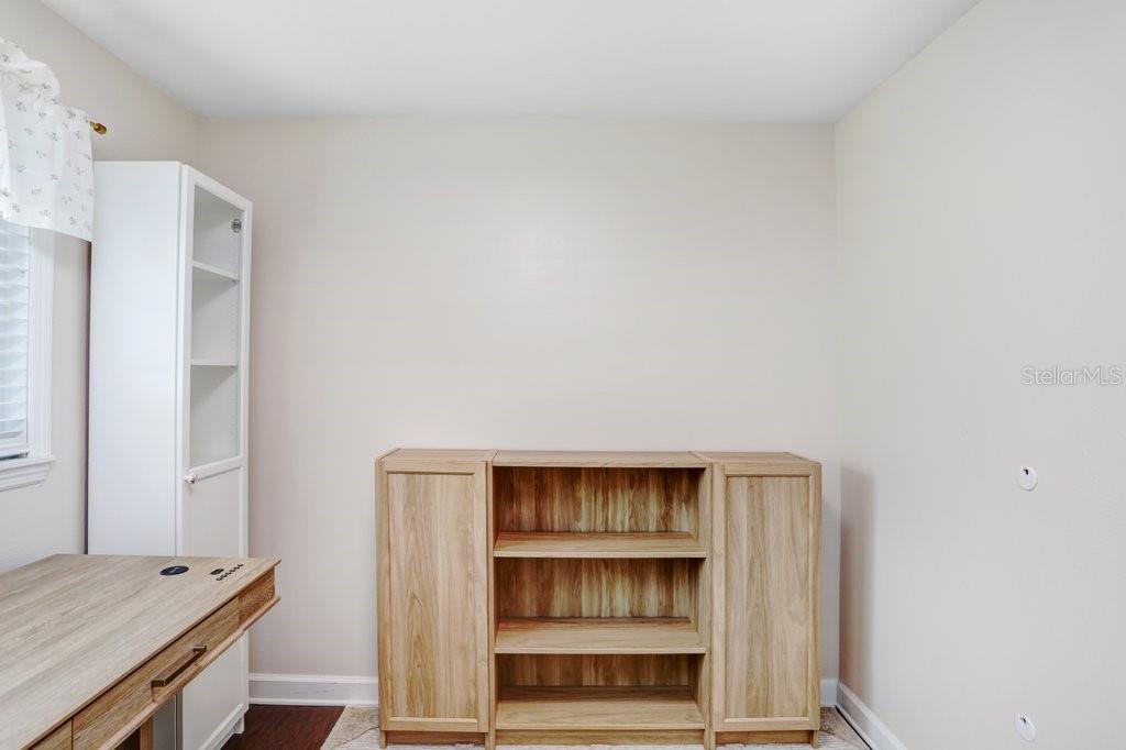 4404 W WISCONSIN AVE