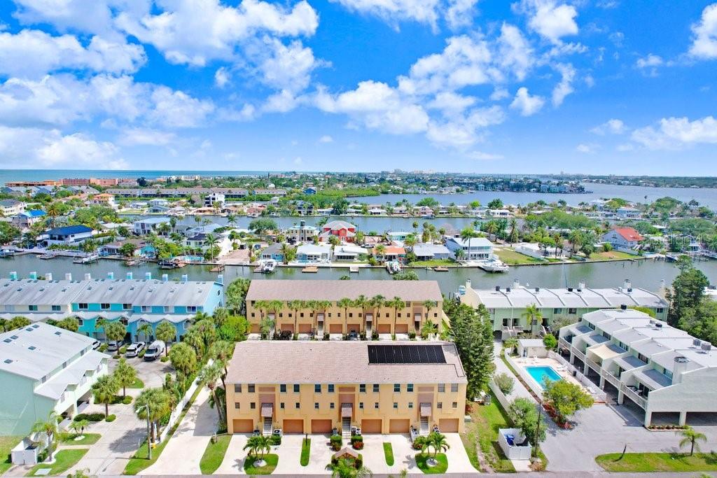 314 WINDRUSH BLVD #12