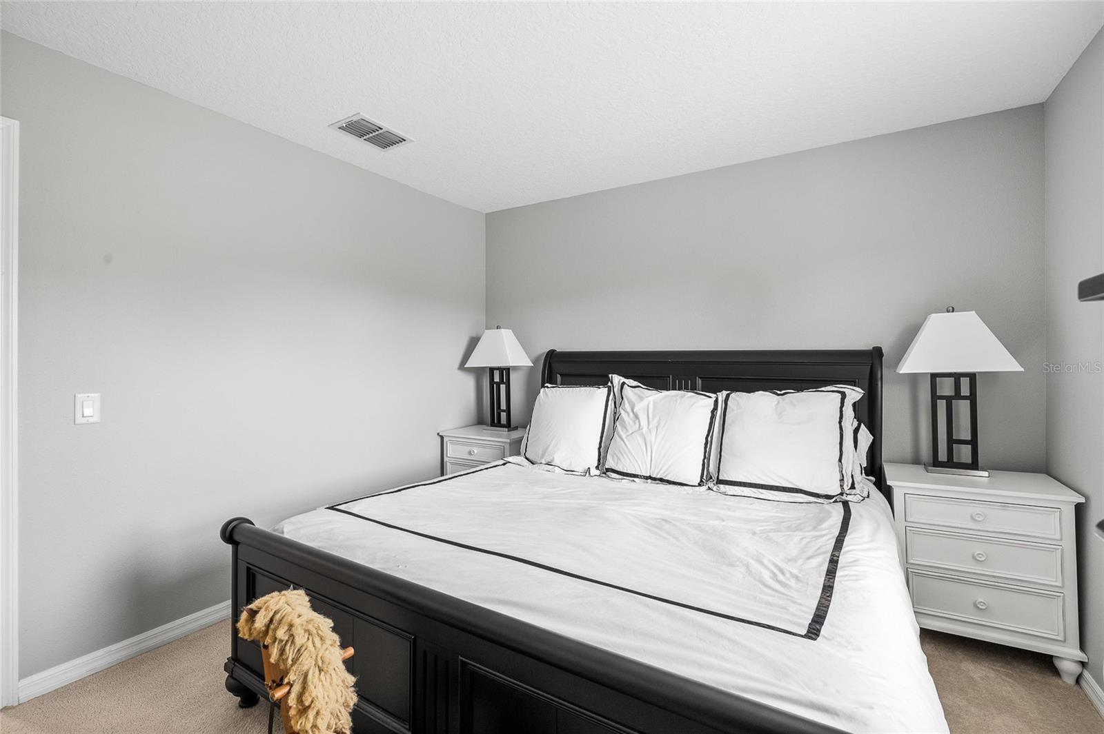 12589 STREAMDALE DR