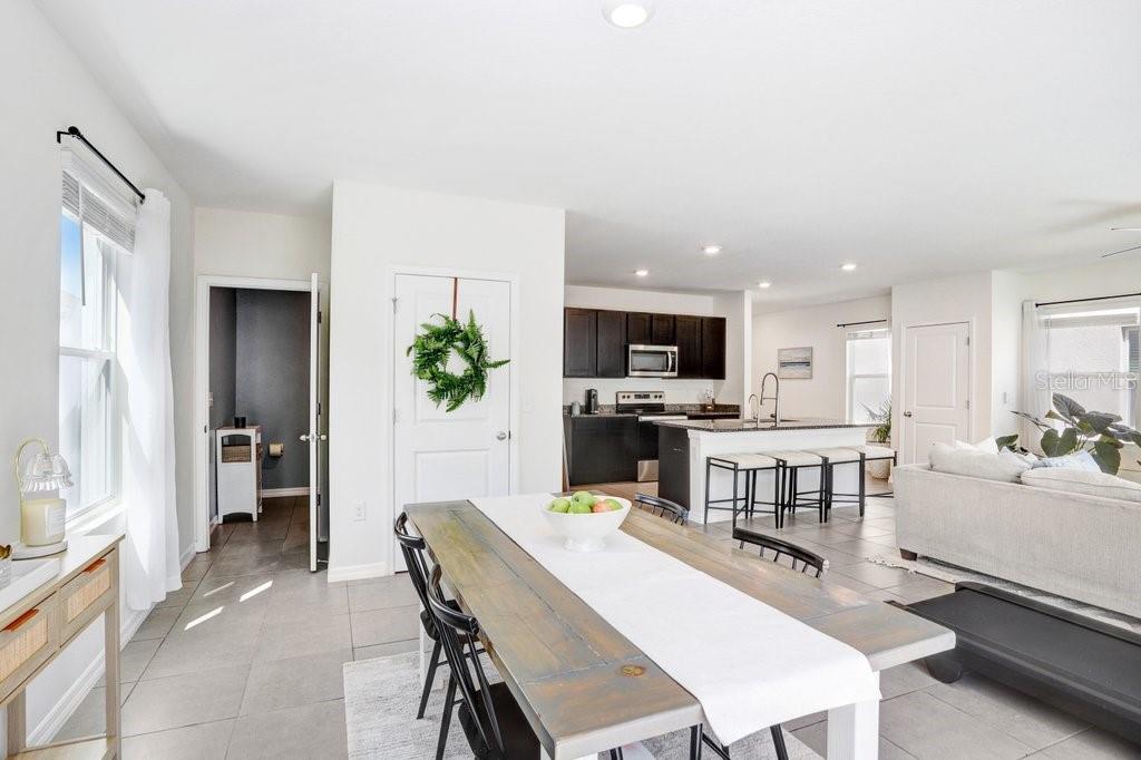 3044 SUNCOAST PLAINS DR