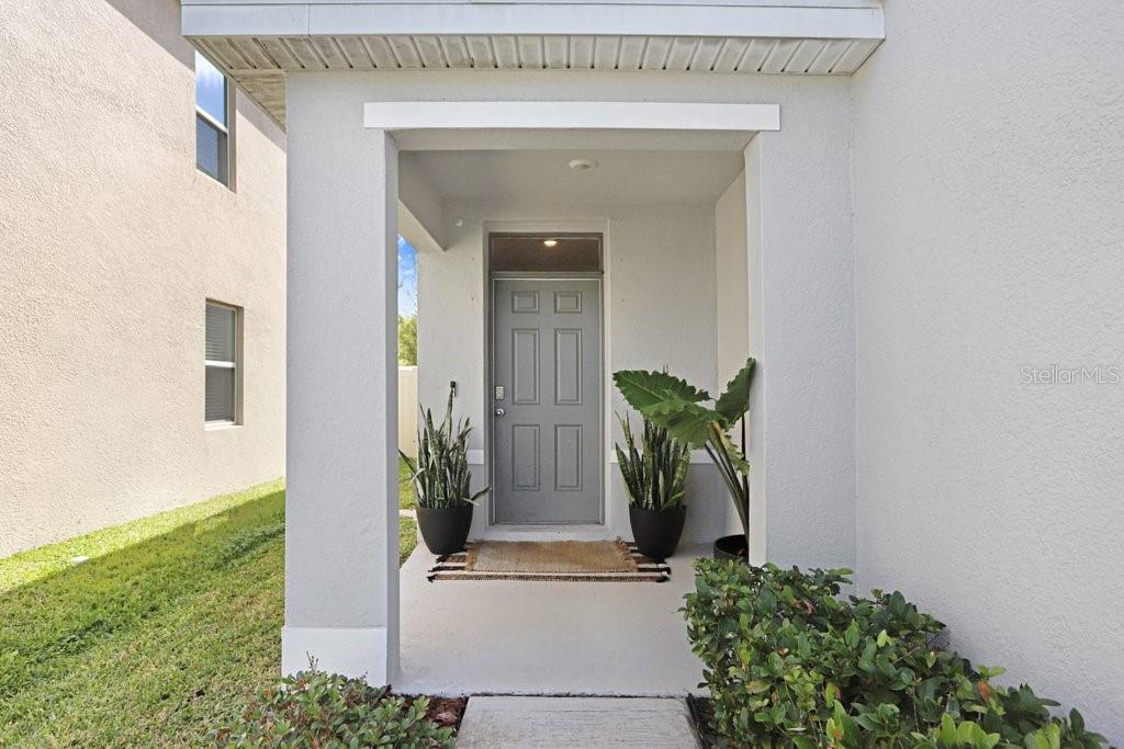 3044 SUNCOAST PLAINS DR