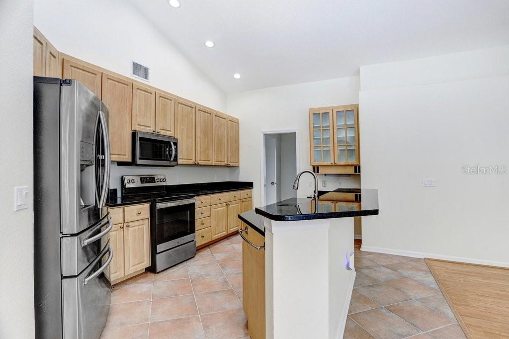 10227 QUAILS LANDING AVE